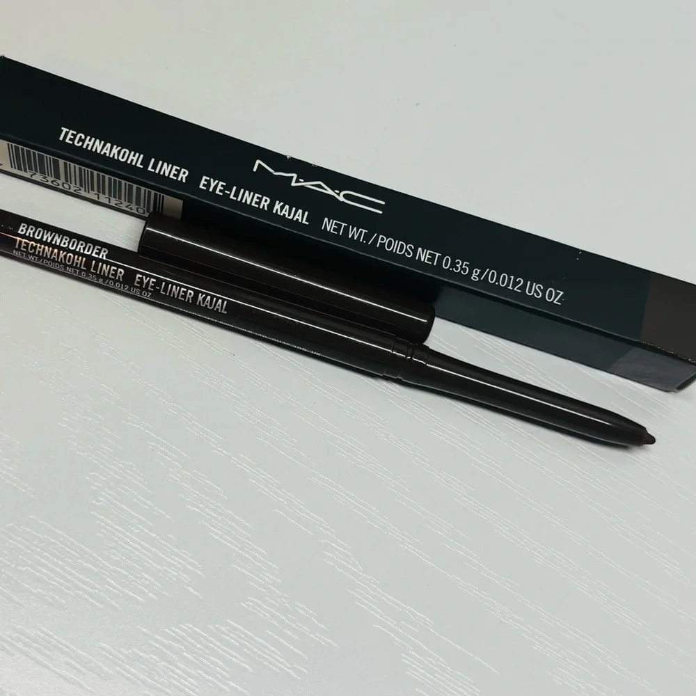 NEW MAC Technakohl Liner Eye-Liner Kajal in BrownBorder - Picture 2 of 2